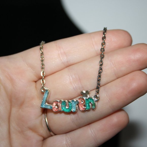 🌈 “LAUREN” NECKLACE · SILVER TONE · 13–15" 🤍 - Picture 1 of 4